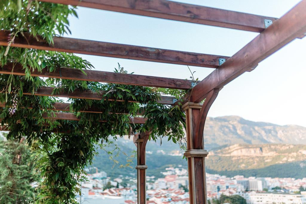 Damonte - Apartments And Rooms Budva Exterior photo