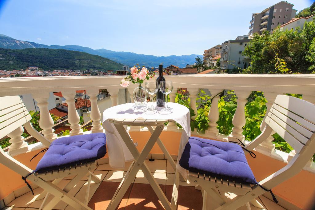 Damonte - Apartments And Rooms Budva Exterior photo